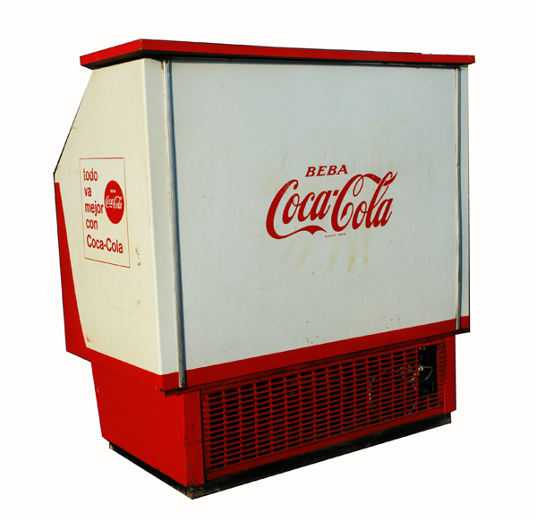 Nevera Coca-Cola antigua recuperada